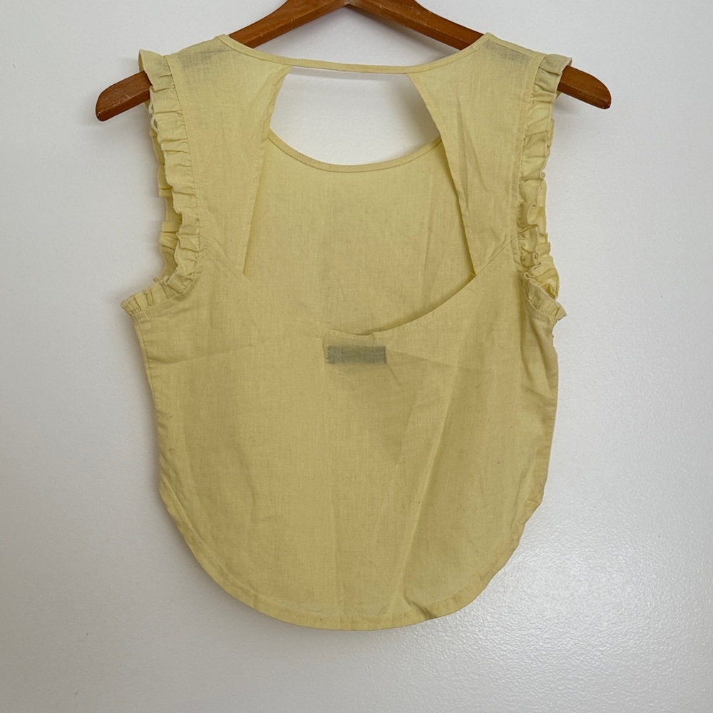 Beautiful Light Yellow Ruffle Sleeve Linen Tank Top. - Picture 3 of 3